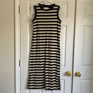 Women’s midi dress.